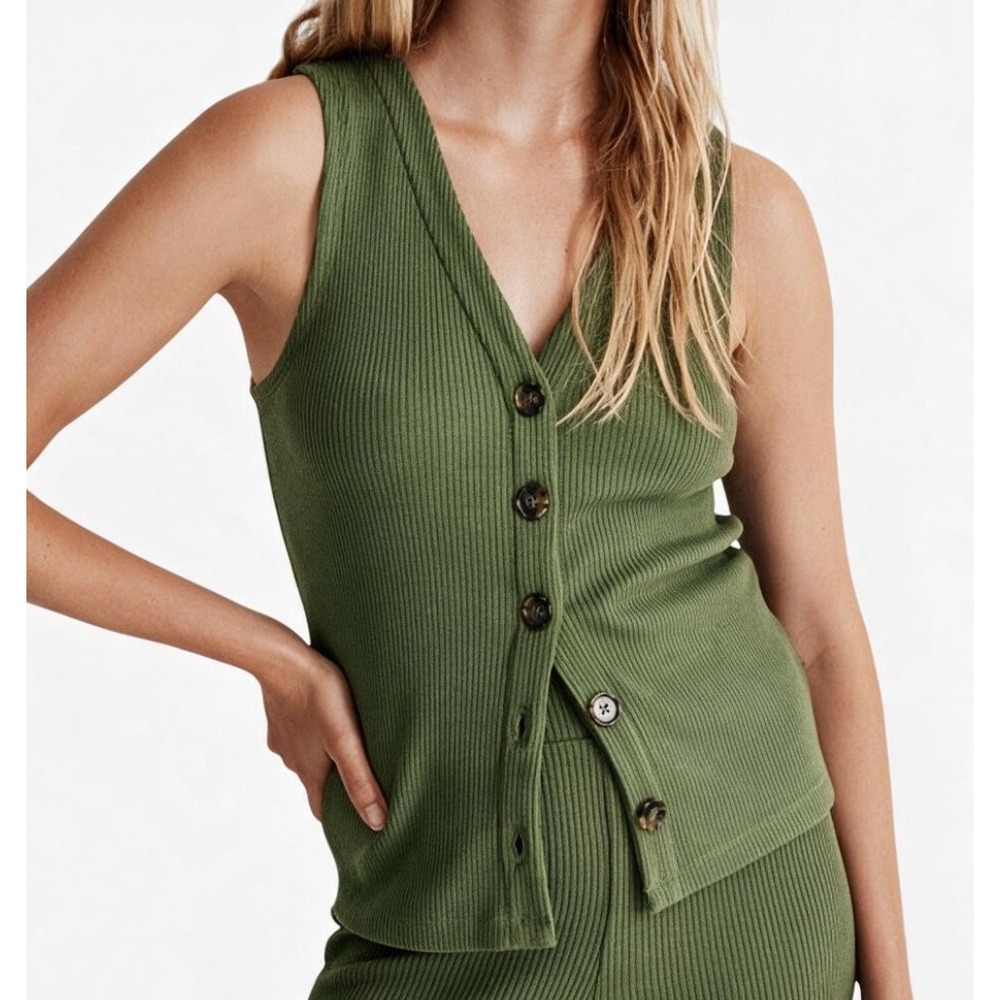 MADEWELL Olive Green RIBBED BUTTON-FRONT VEST Sleeveless Sweater Tank SIZE S